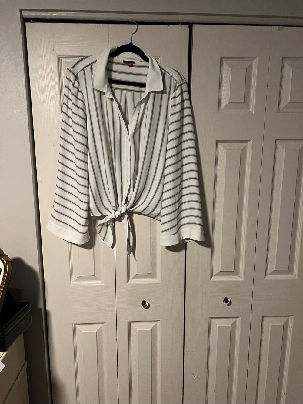 Vince Camuto White Button-Front Tie Blouse with Gray Stripes